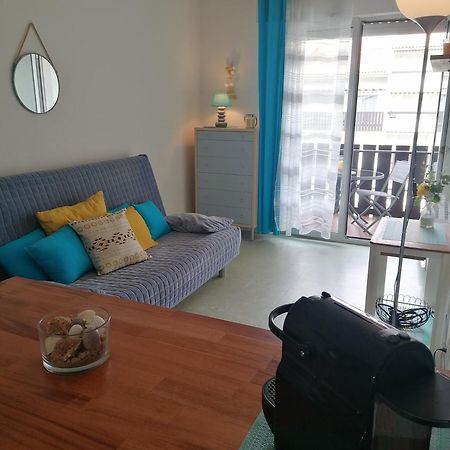 Agreable Studio Avec Terrasse A150M De La Plage Apartment Сен-Жорж-дьо-Дидон Екстериор снимка